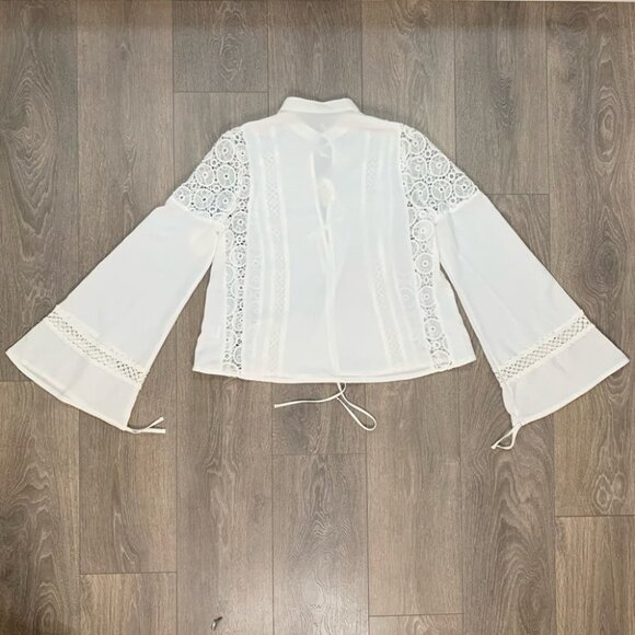 Tularosa Revolve Farrah Blouse Long Flare Sleeve  Crochet Lace Ivory Size Small - Picture 13 of 15